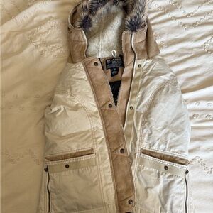 Kuhl Women's Cream and Tan Vest